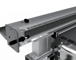 CNC aluminium carriage beam